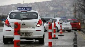 Direksiyon Sınavını Geçmenin Yolları – En Sık Hatalar ve İpuçları
